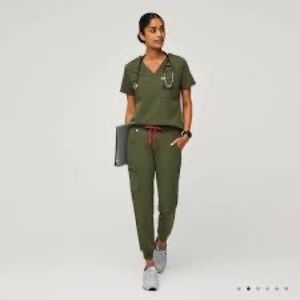 FIGS LIMITED EDITION DARK OLIVE